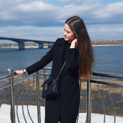 Юля Баяндина