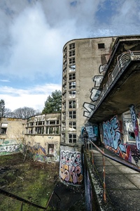 Заброшка в реальной жизни. Заброшка в реальной жизни. Заброшки в реальной жизни. Чернобыль зона отчуждения чаэс. Заброшка в реальной жизни.