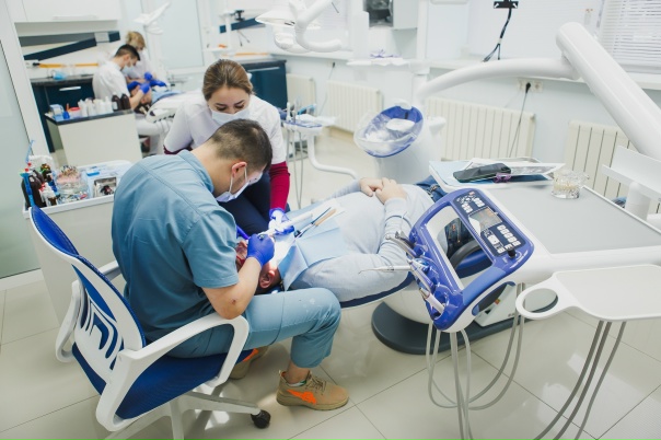 Medent Dental Network * 8-967-777-00-11 * 8-927-308-22-57 Magnitogorsk Street Vo
